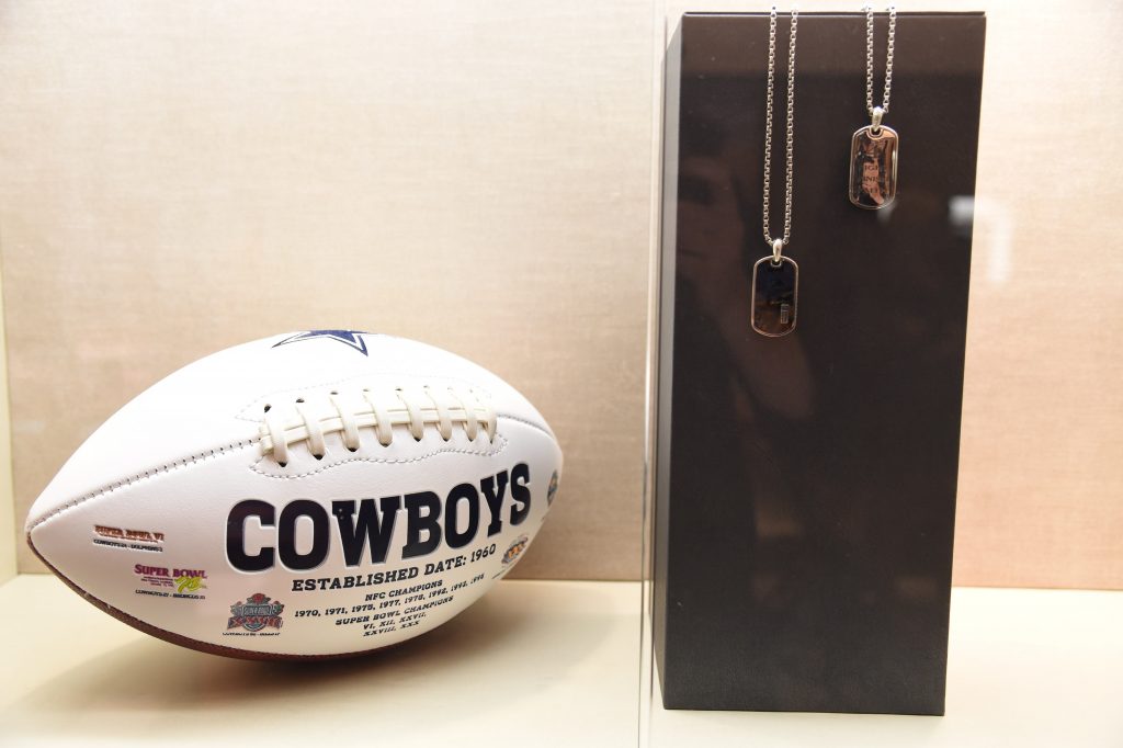 cowboys memorabilia near me