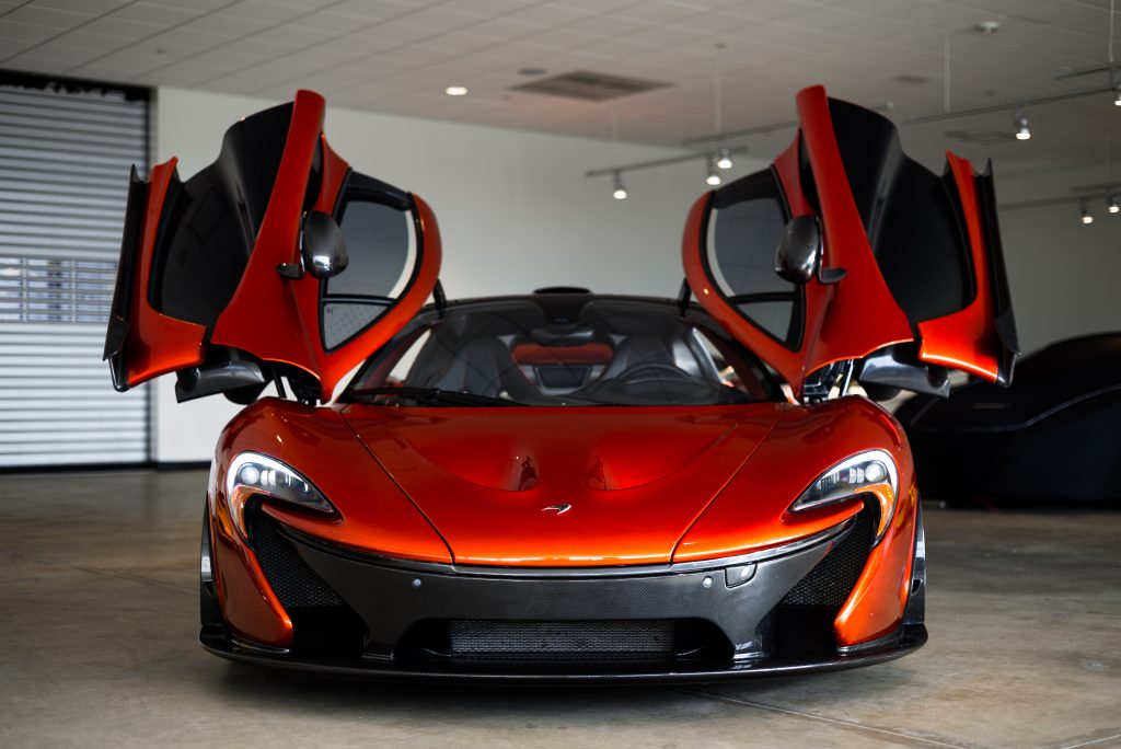 The McLaren P1 has wings — and it certainly flies.