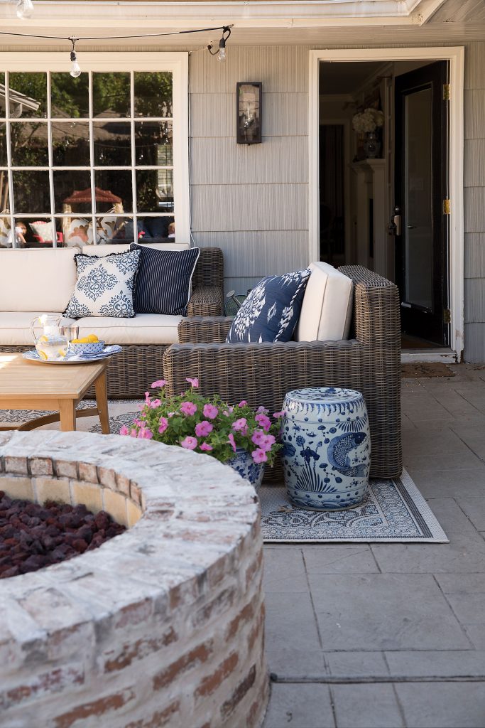 The backyard is now a Briargrove mom's dream, thanks to a partnership with Frontgate for outdoor furniture.