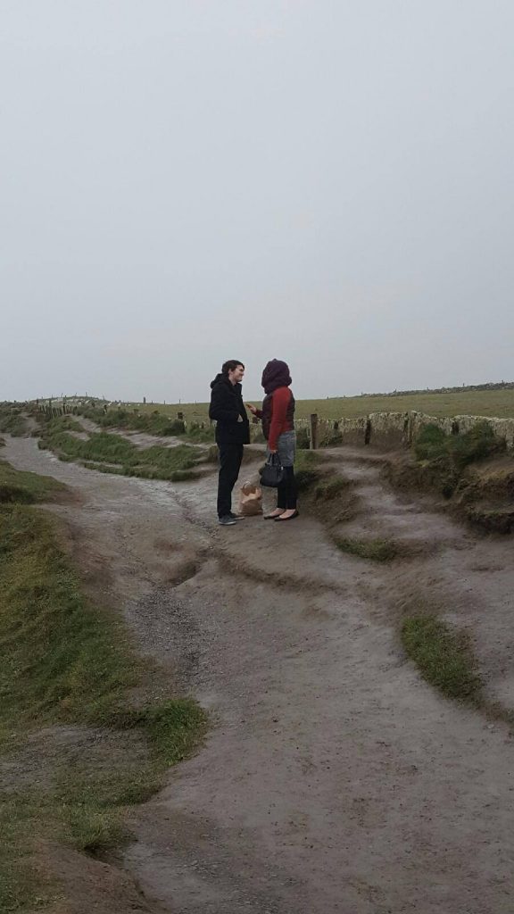 Two onlookers captured the proposal in action. 