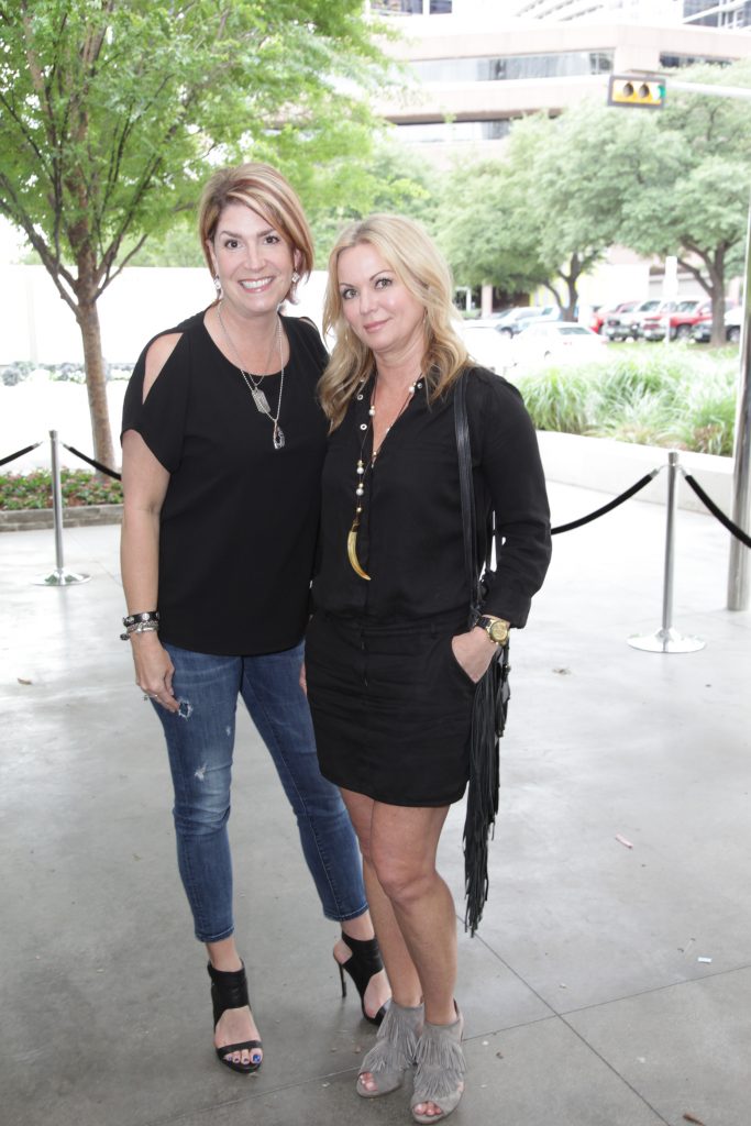 Janice Patton, Christa Wetzel