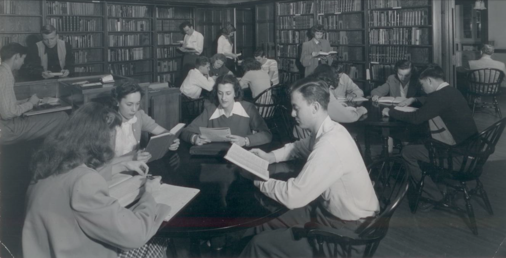 Library in Link-Lee Mansion 1948
