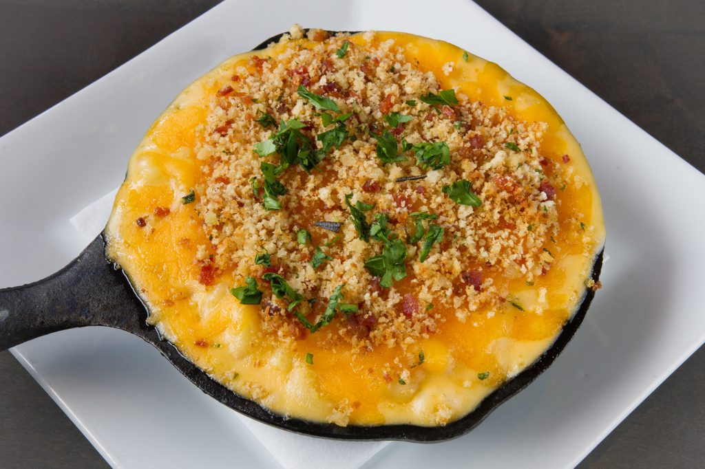 Don't forget to order a side of the mouth-watering smoked mac 'n cheese.