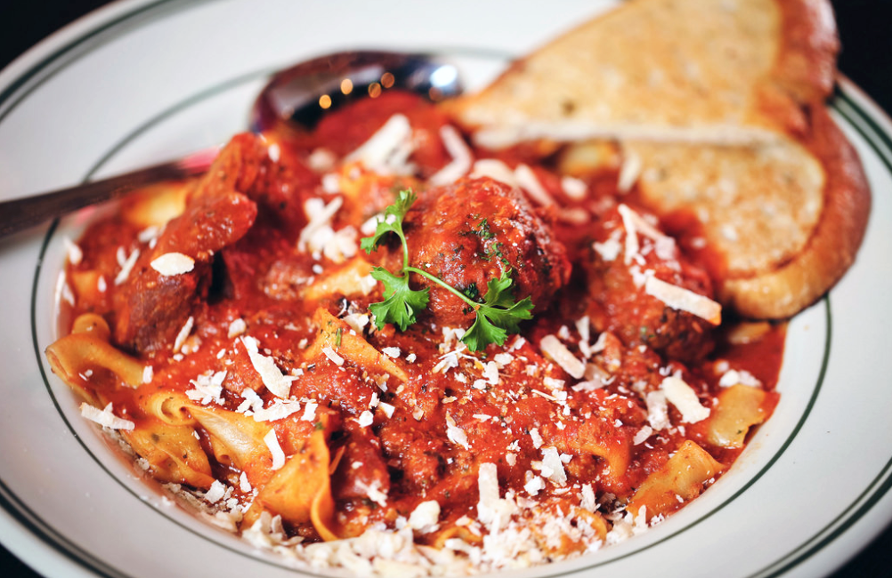 laurenzos-bar-and-grill