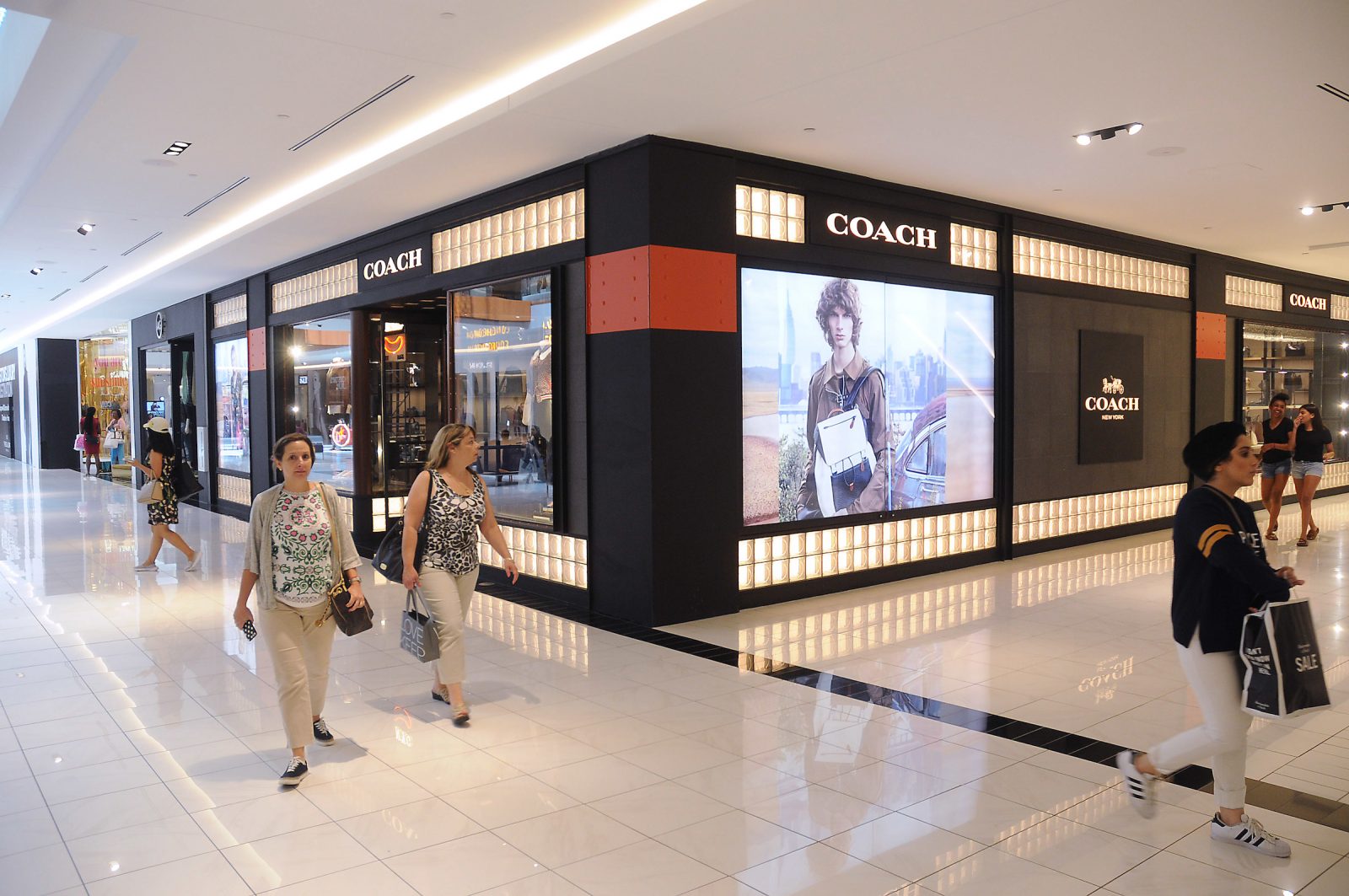 Houston's Galleria Mall is Closing for Near Future to Help Fight