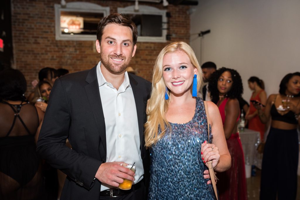 Erik Corace, Farrell Lawo