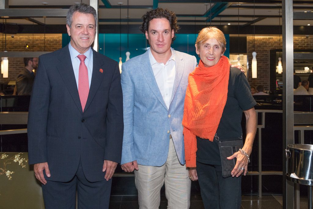 Jose Ivo, Gustavo Vélez, Anne Breux