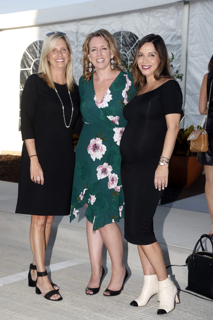 Doreen Norley, Molly Smith, Velda Turn 