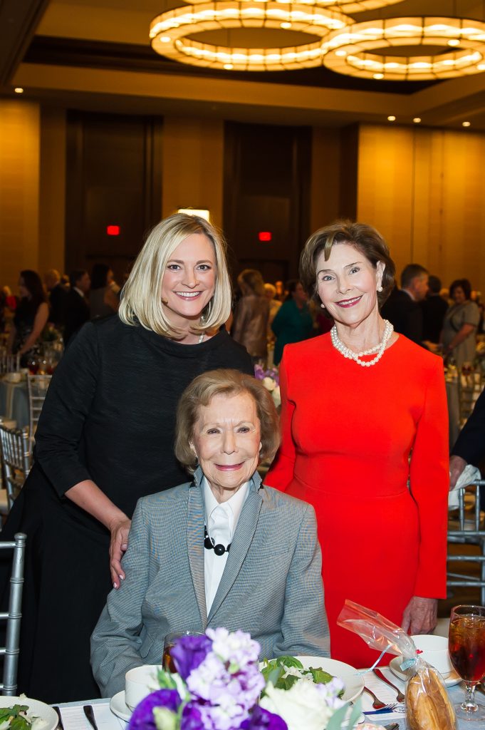 Jennifer Sampson, Ruth Sharp Altshuler, Laura Bush