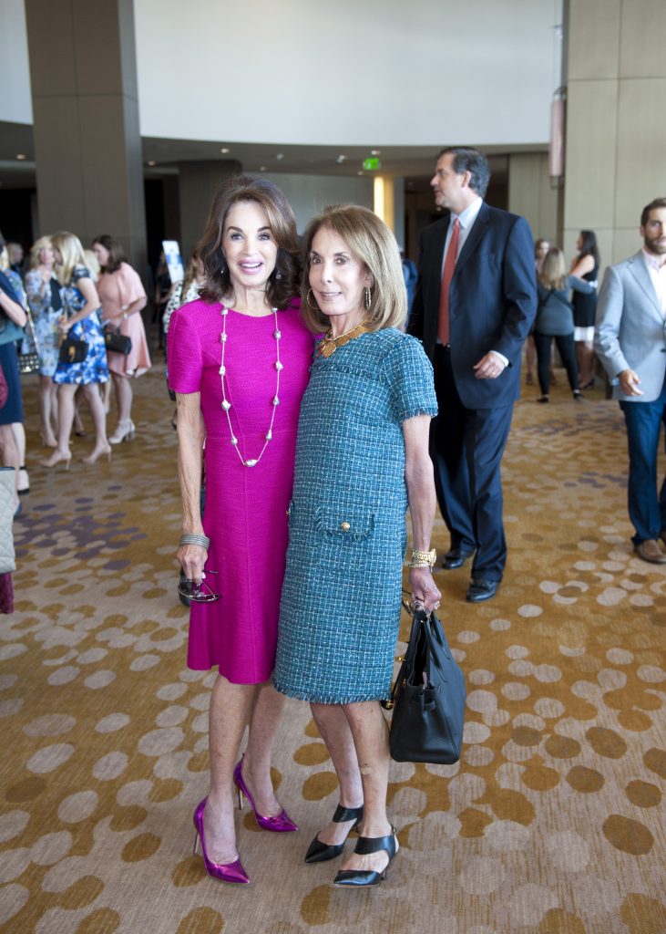 Lana Andrews, SuSu Meyer