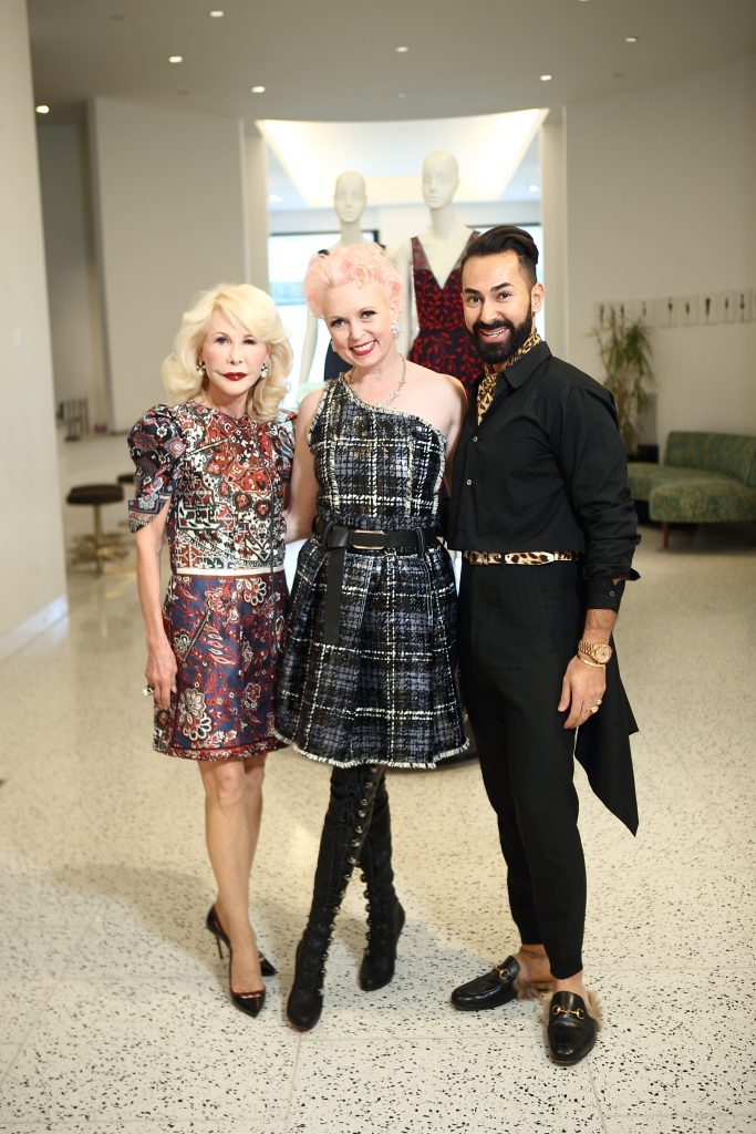 Una Notte kick-off at Tootsies