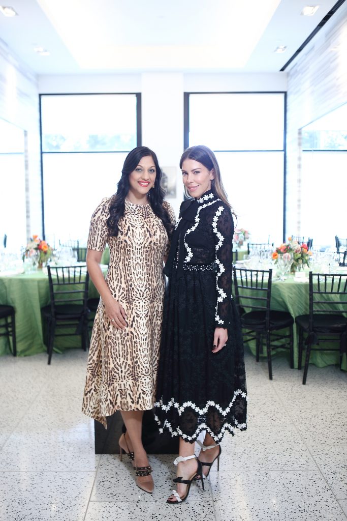 Una Notte kick-off at Tootsies