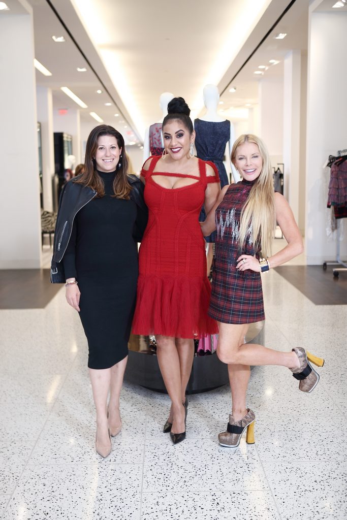 Una Notte kick-off at Tootsies