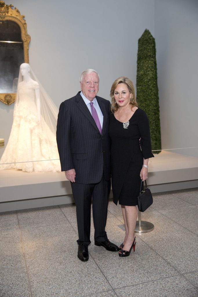 Oscar de la Renta sponsors dinner at MFAH