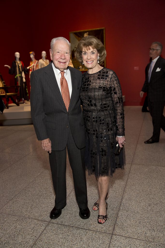 Oscar de la Renta sponsors dinner at MFAH