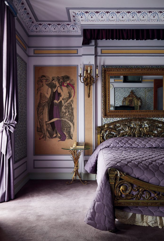 The Lillian Russell Suite evokes the 1890s. 
