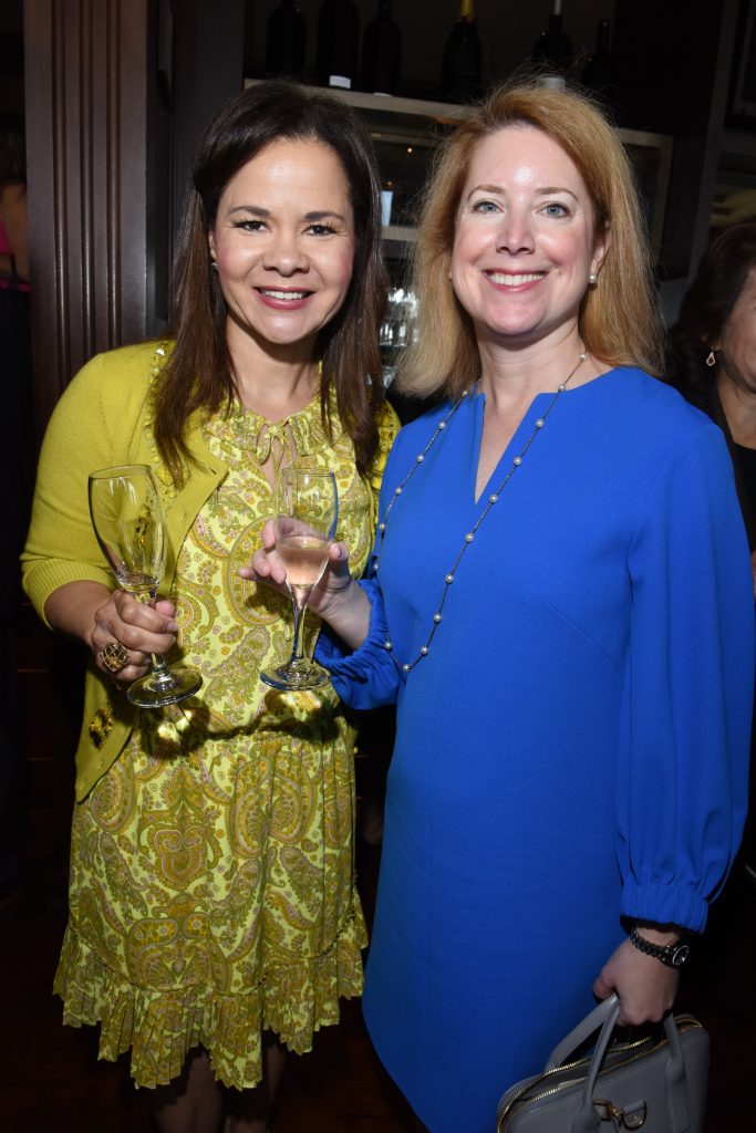 Shawna Wilson, Laura Brown