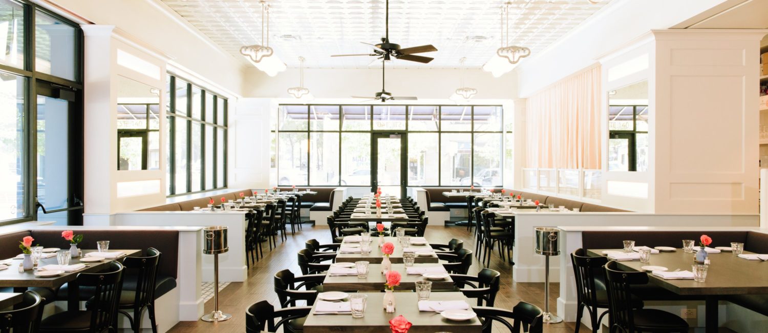 Le Politique restaurant Austin