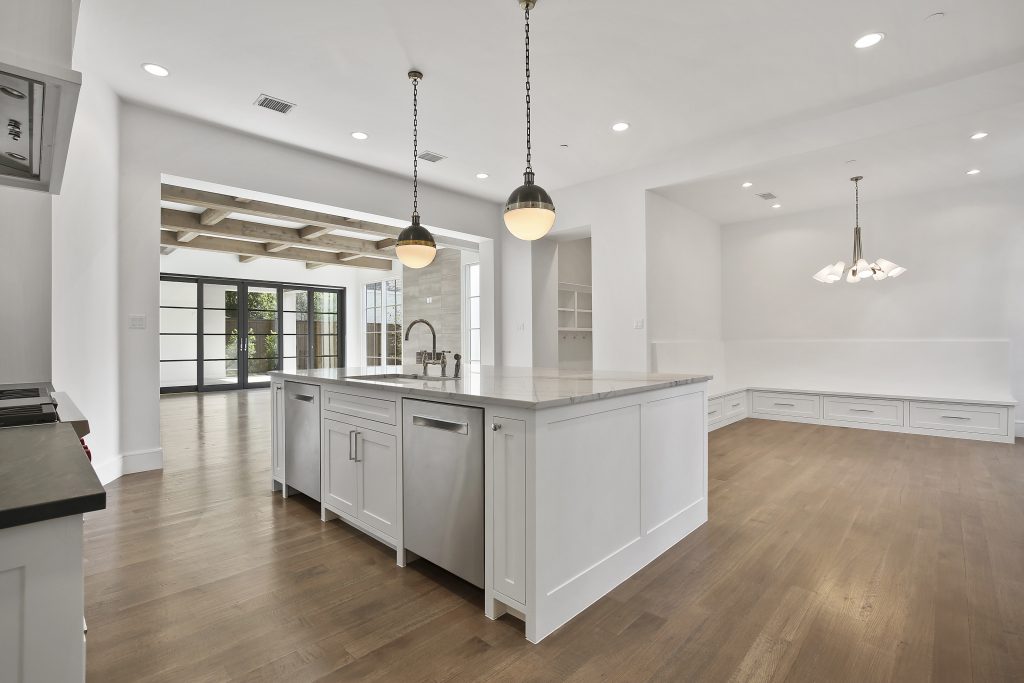 3715 Villanova's hardwood floors stick out.