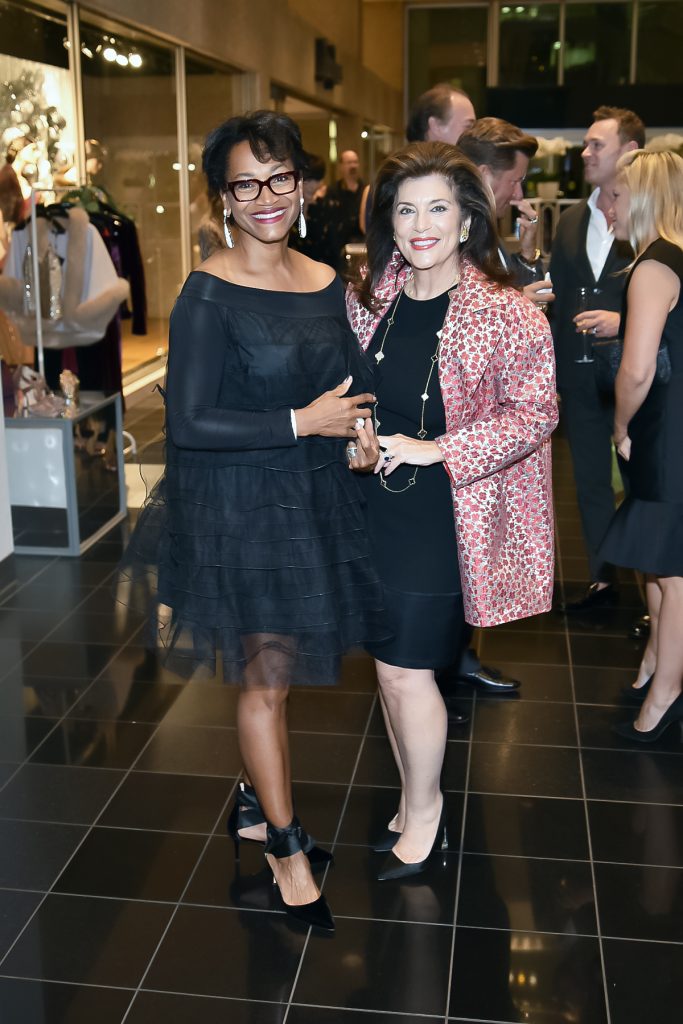 Simon celebrates Houston at private dinner in The Galleria