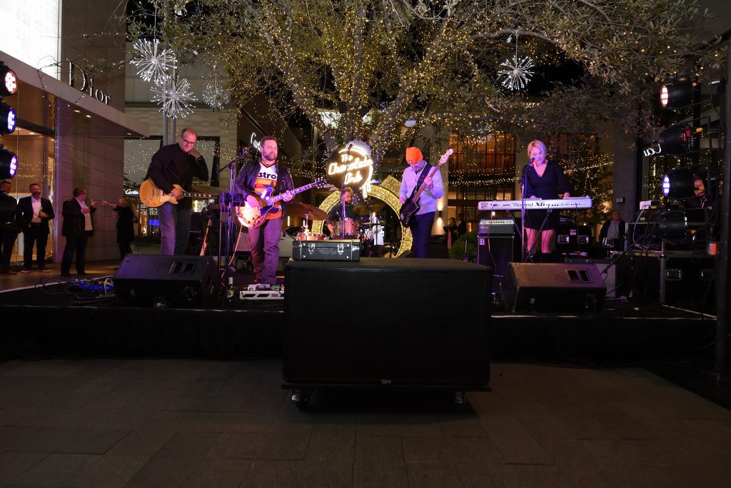 The Art of Healing at River Oaks District.