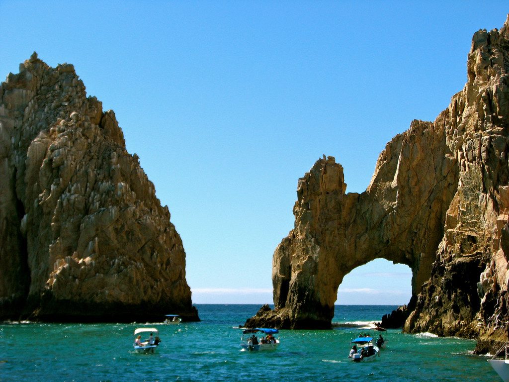 There are plenty of jaw-dropping attractions within an easy drive of Twin Dolphin.