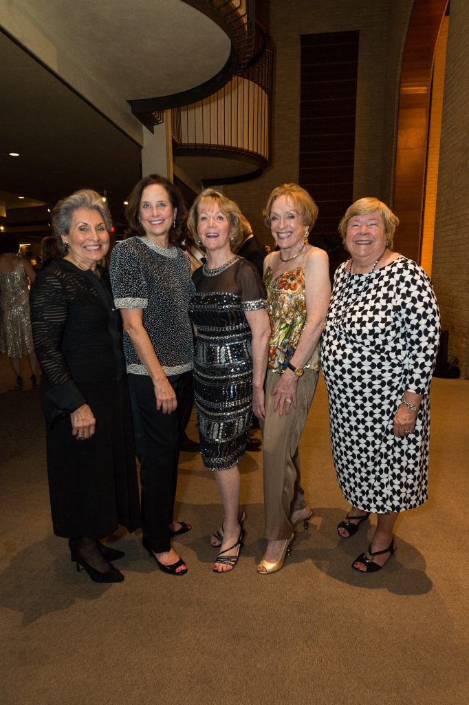Mary Martino, Carry Anderson, Barbara Lauglin, Laree Hulshoff, Pam Heilman