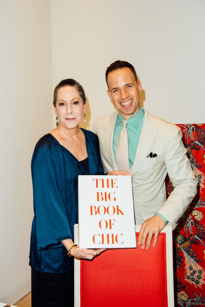 Melinda Obenchain, Miles Redd