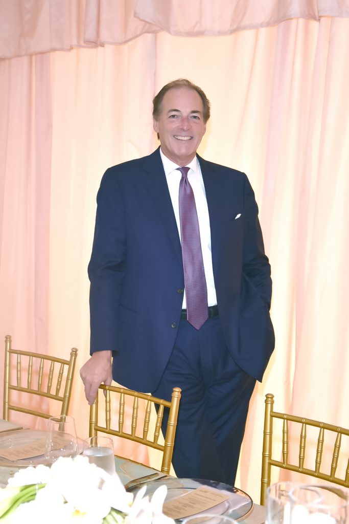 Simon celebrates Houston at private dinner in The Galleria