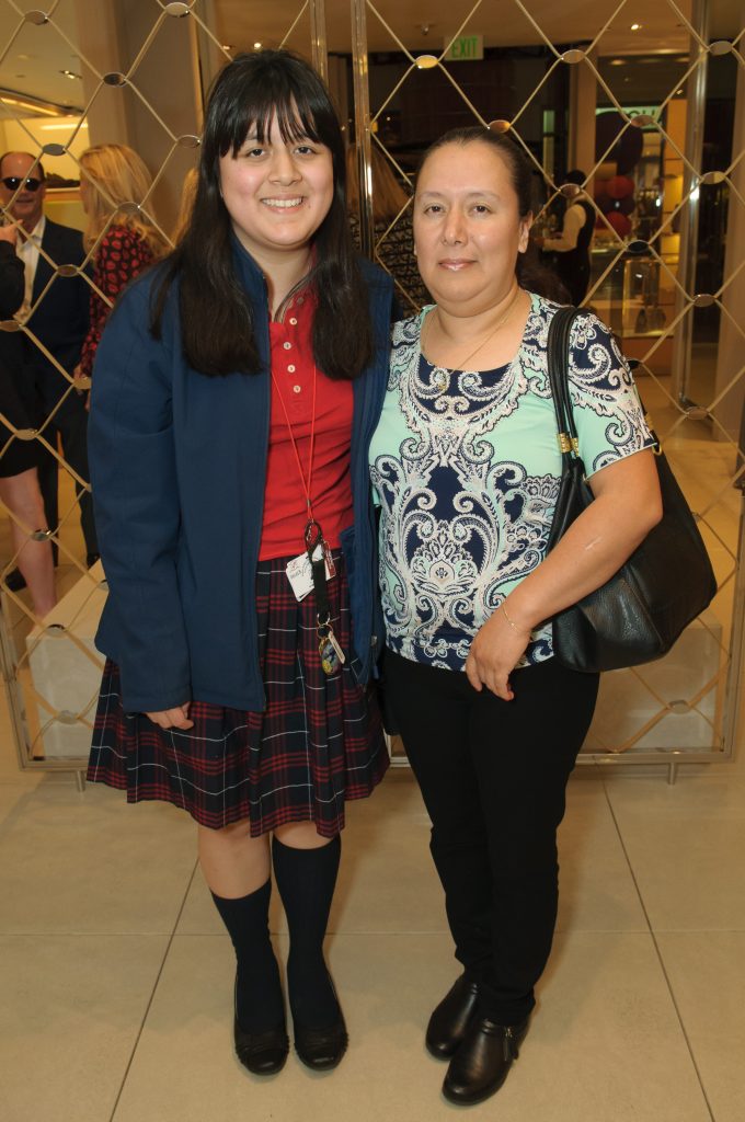 Paola Rojas, Abigail Rojas