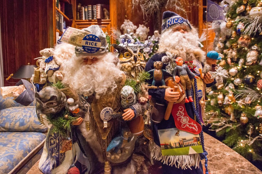 Allshouse home Christmas decorations