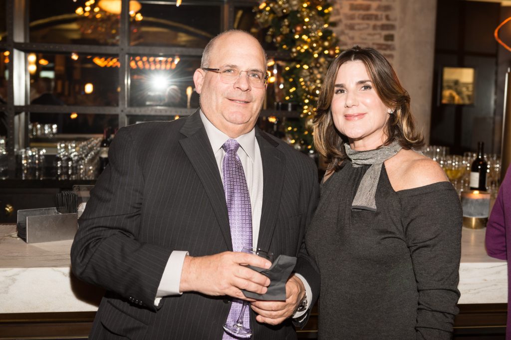 Pet Set Gifting party