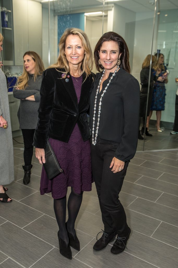Lynn McBee, Michelle Lockhart