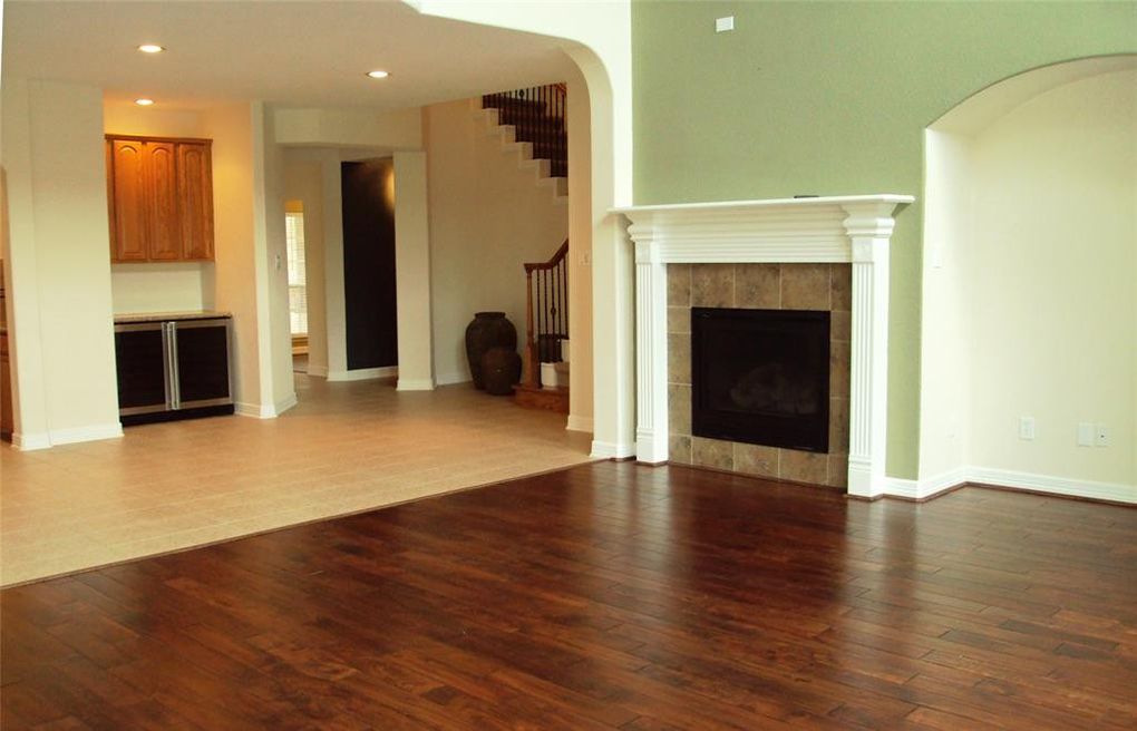 Scola keeps it colorful with a green accent wall. 

12207 Mossy Trail