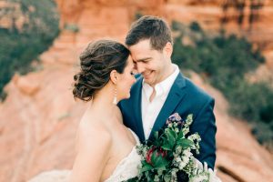 Heather Rogers & Ben Nichols wedding in Sedona, AZ (Photo by Vienna Glenn Photography)