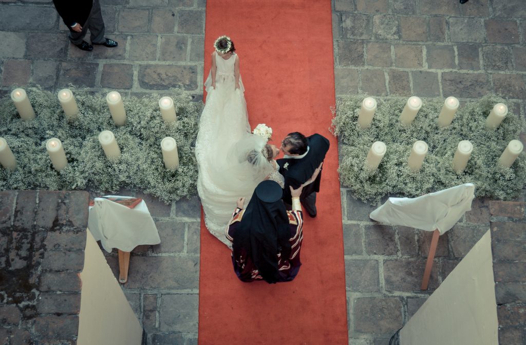 An interior courtyard of the Colegio Vizcaínas de San Ignacio de Loyola was lined with a red-carpeted aisle.