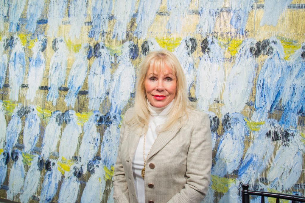 Hunt Slonem Opening and Book Signing at Laura Rathe Fine Art