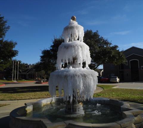 Thanks to the sleet, this is not so much a fountain as an ice bucket--@Seeenigma