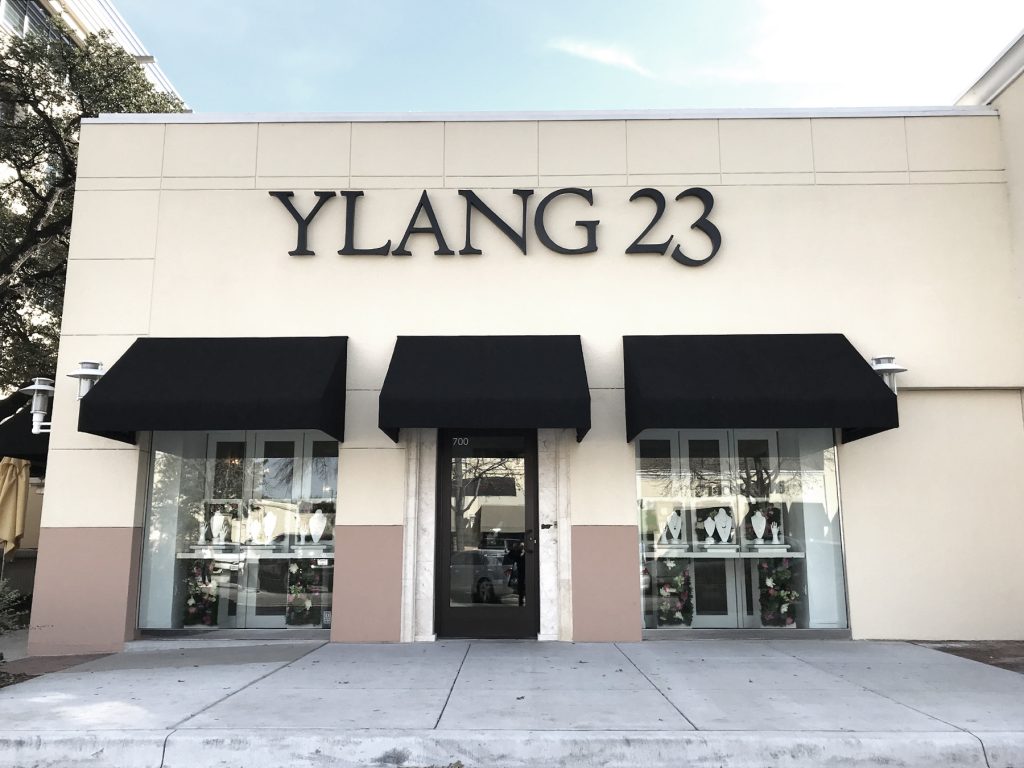 Ylang 23 in Preston Center (Photography by Bruno)
