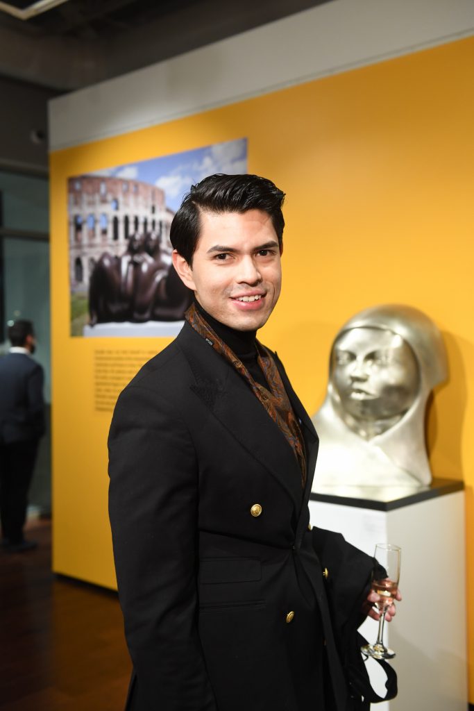 Jorge Jiménez Deredia show at Art of the World Gallery