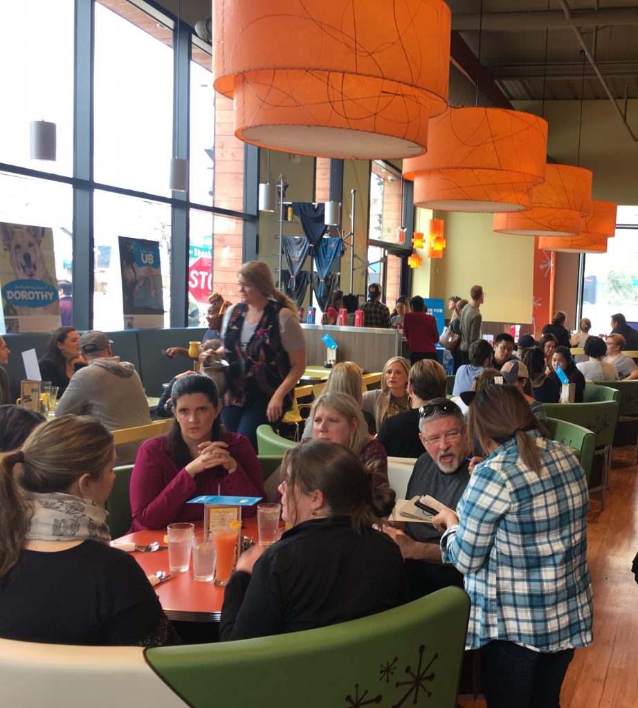 The crowd really starts pouring into Snooze between 9 and 10 am. 