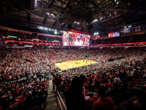 Rockets crowd Toyota Center