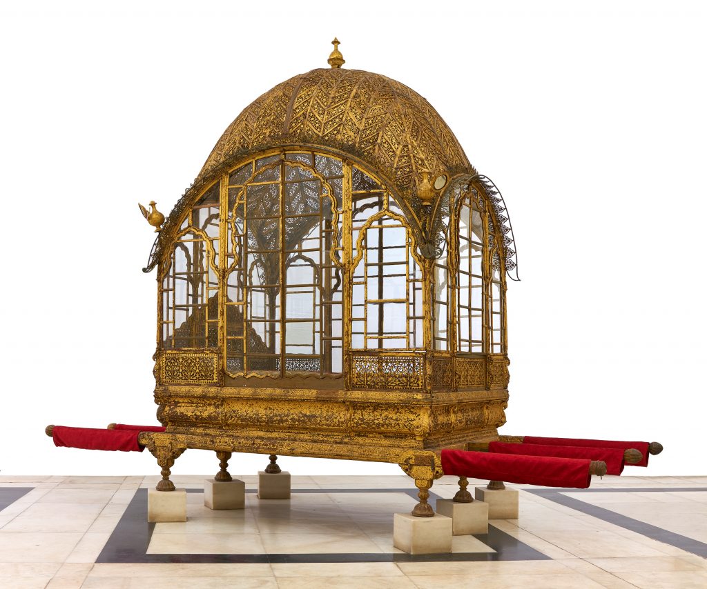Palanquin (Mahadol), Gujarat, circa 1700–1730, at the Museum of Fine Arts, Houston (Collection Mehrangarh Museum Trust, photo Neil Greentree)
