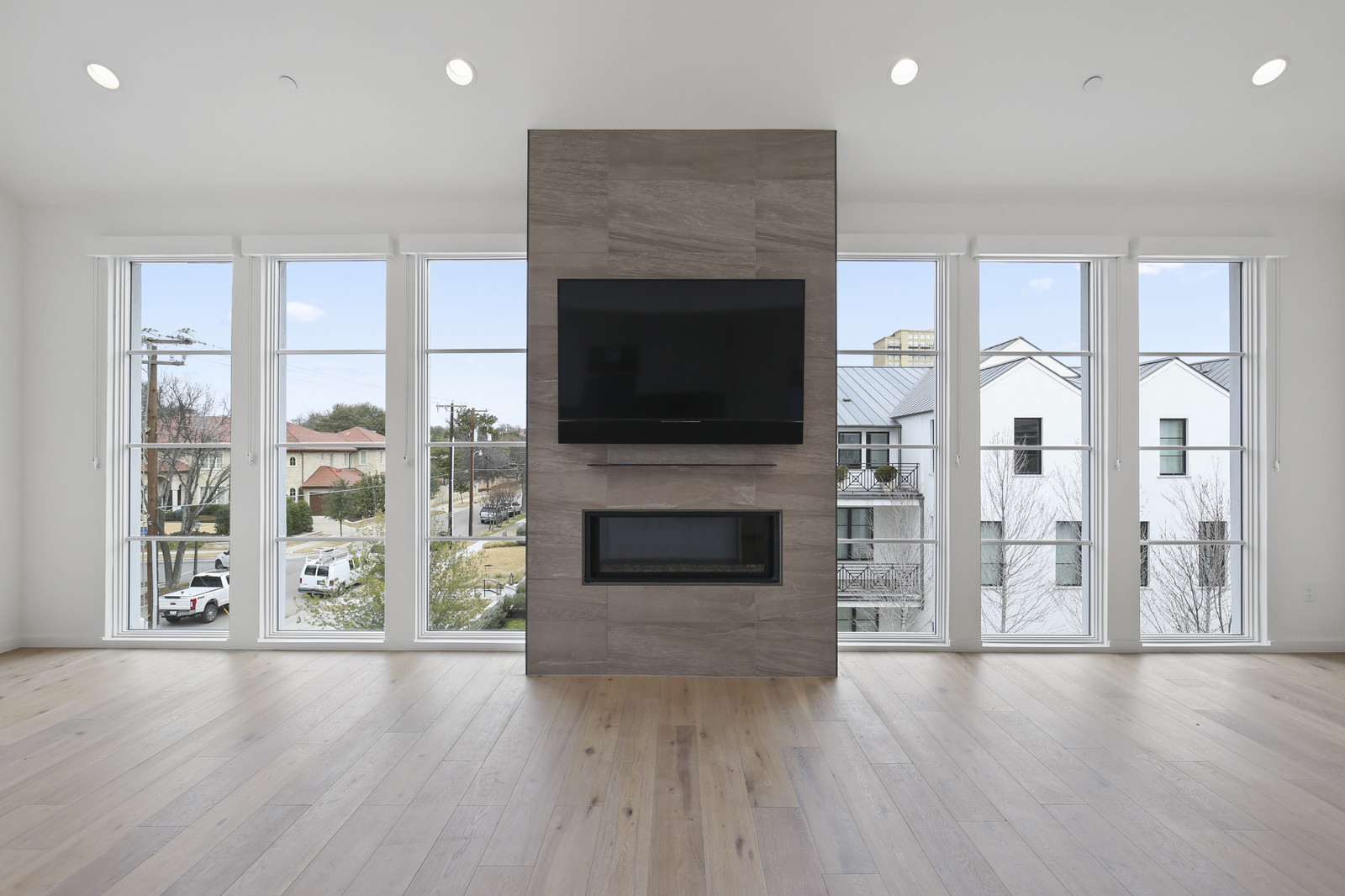 Rare Million Dollar Condos Offer All the Perks of the Highland Park