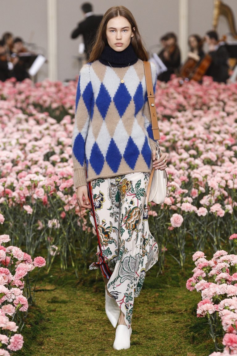 Tory Burch's Sunny Ways Lift the Gloom of New York Fashion Week: Flower ...