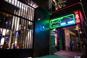 Frank's Backyard pizza