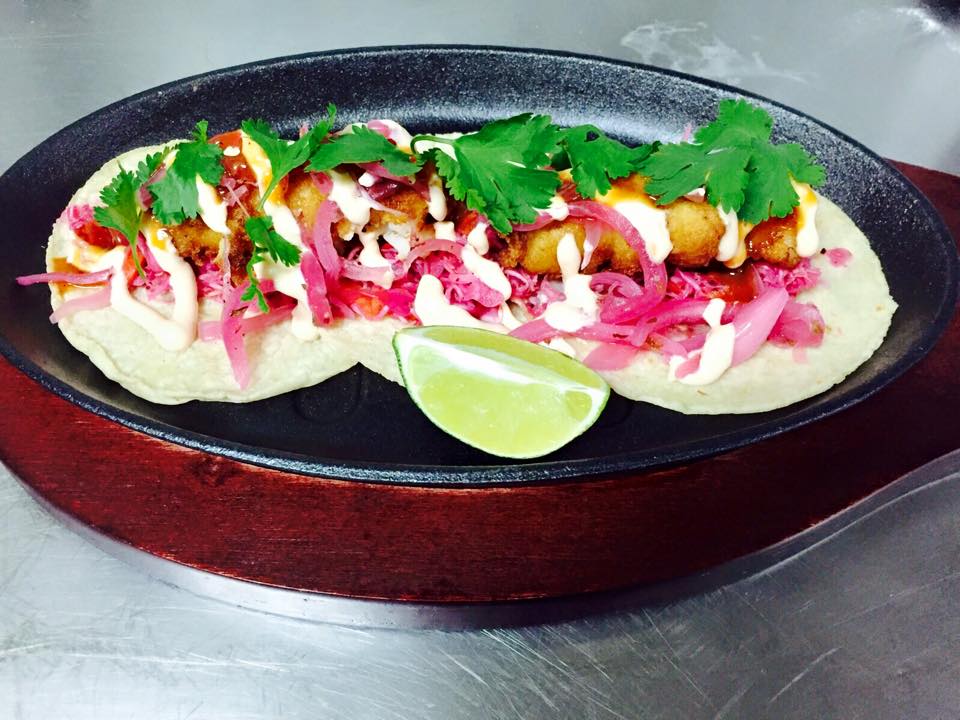 La Fisheria recommends pairing their fresh dishes with a margarita. (Photo by La Fisheria.) 