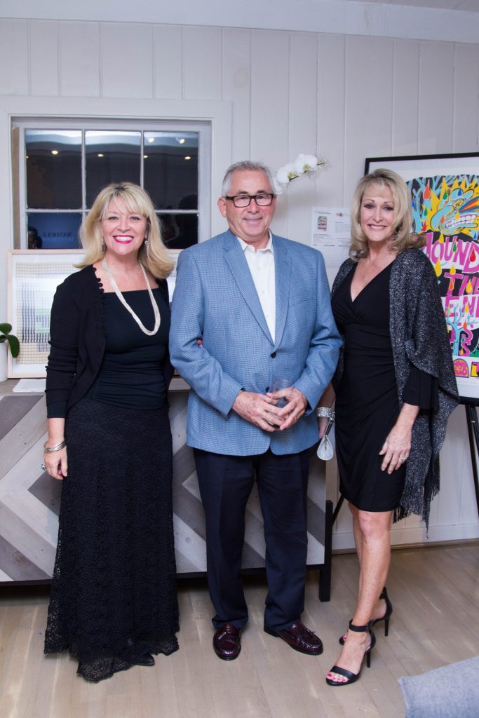 Sharon Dreyer, Betty Harbourt