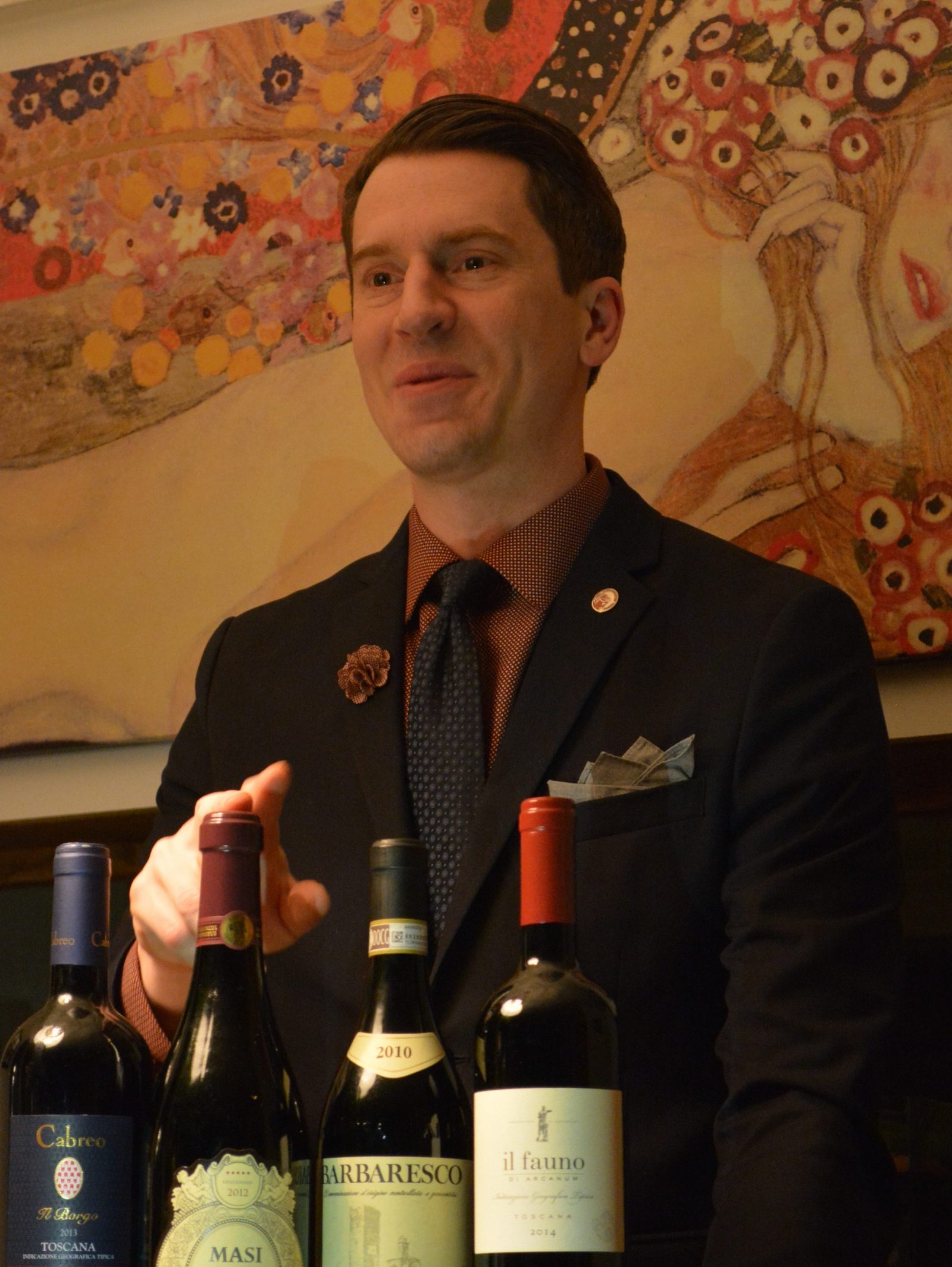 Ciao Bello's Wine Guy Knows Real Service Drops the Sommelier Attitude