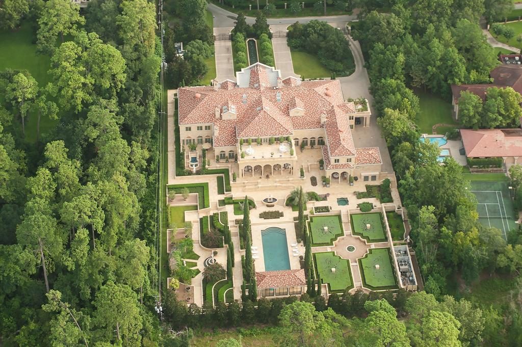 In 2018 Chateau Cornarvon was the most expensive residential listing in Houston history. (Photo by Houston Area Realty.)